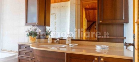 2 Schlafzimmer Haus in Corio, Italy, Nr. 372926 20