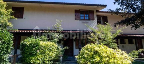 2 Schlafzimmer Haus in Corio, Italy, Nr. 372926 3