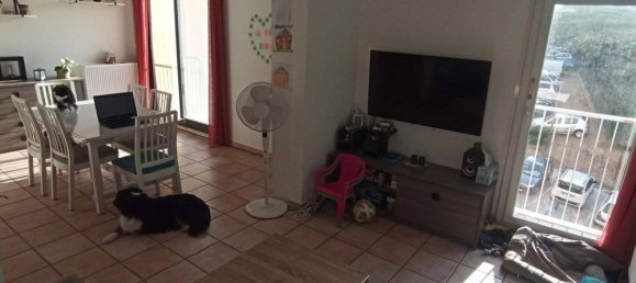 3 Schlafzimmer Wohnung in La Seyne-sur-Mer, France, Nr. 331477 4
