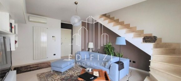 5 rooms Apartment in Massa, Italy No. 195650 17