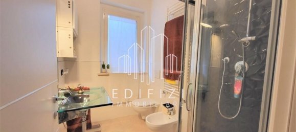 5 rooms Apartment in Massa, Italy No. 195650 15