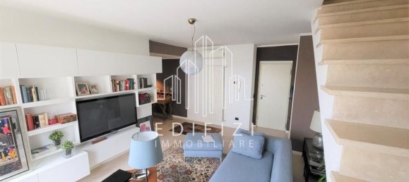 5 rooms Apartment in Massa, Italy No. 195650 16