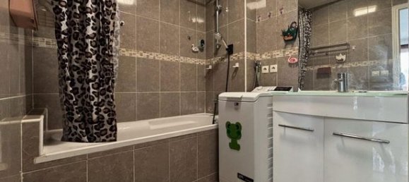 2 bedrooms Duplex in Bagnolet, France No. 310075 6