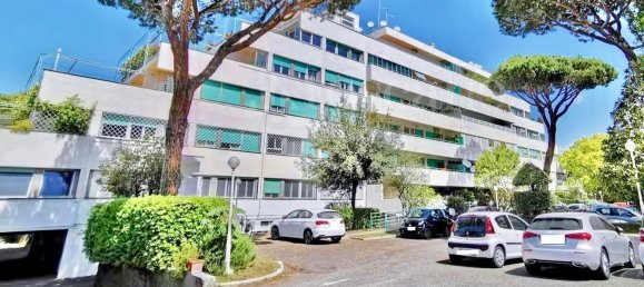 3 bedrooms Apartment in Rome, Italy No. 399784 2