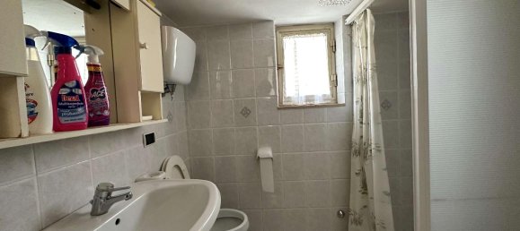 10غرفة منزل في Gualdo Tadino, Italy رقم 231797 29