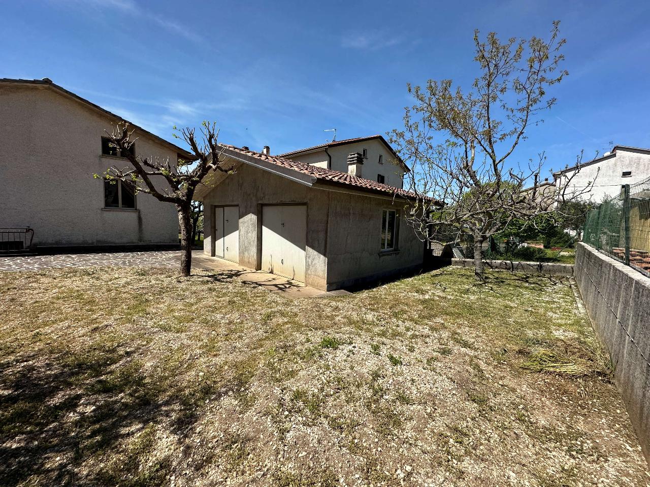 10غرفة منزل في Gualdo Tadino, Italy رقم 231797