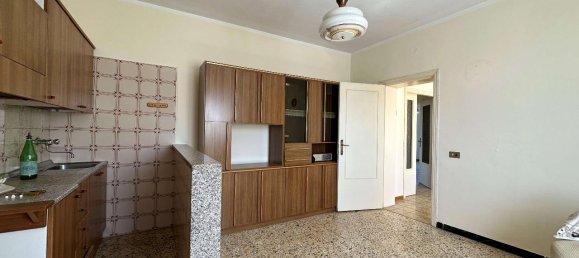 10غرفة منزل في Gualdo Tadino, Italy رقم 231797 4