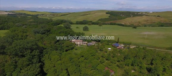 3 bedrooms House in Trequanda, Italy No. 176189 18