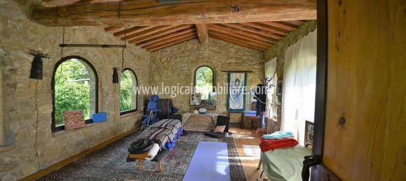 3 bedrooms House in Trequanda, Italy No. 176189 5