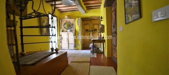 3 bedrooms House in Trequanda, Italy No. 176189 9