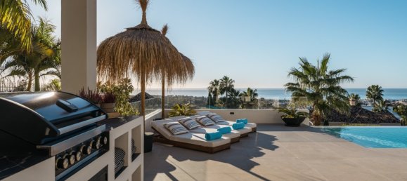 6 bedrooms Villa in Benahavis, Spain No. 49797 11