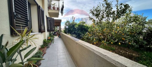 6 bedrooms Villa in Valderice, Italy No. 337970 14