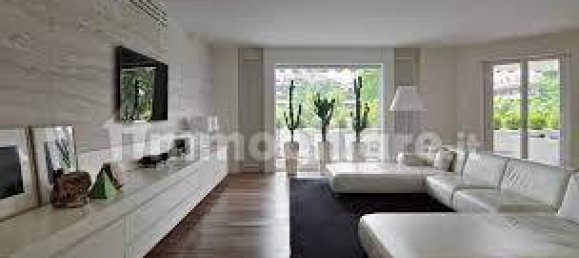 2 bedrooms Apartment in Imola, Italy No. 277186 3
