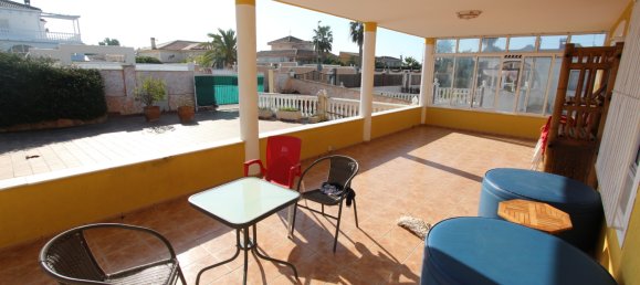 3 bedrooms Villa in La Marina, Spain No. 8269 15