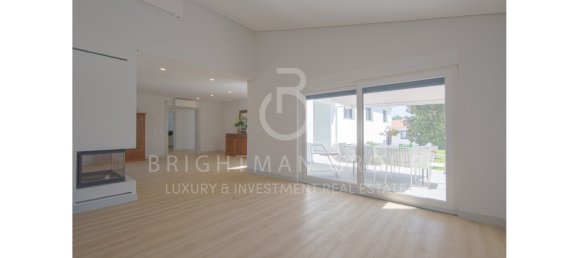 4 Schlafzimmer Haus in Corroios, Portugal, Nr. 338602 7