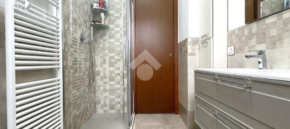 3 rooms Apartment in Cremona, Italy No. 13153 9
