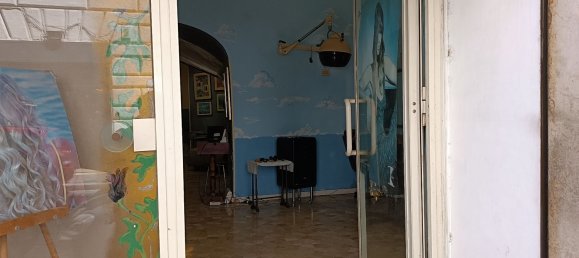 65m² Commercial property in Rome, Italy No. 72397 9