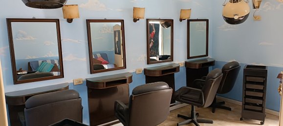 65m² Commercial property in Rome, Italy No. 72397 6