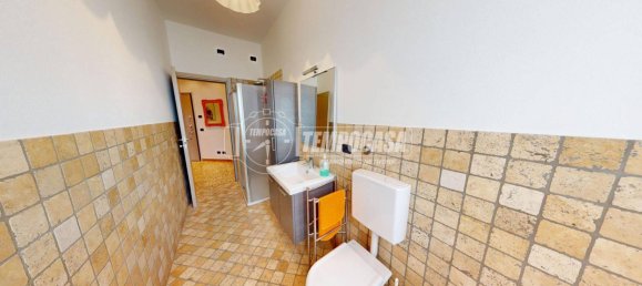 2 bedrooms Apartment in Como, Italy No. 274563 10