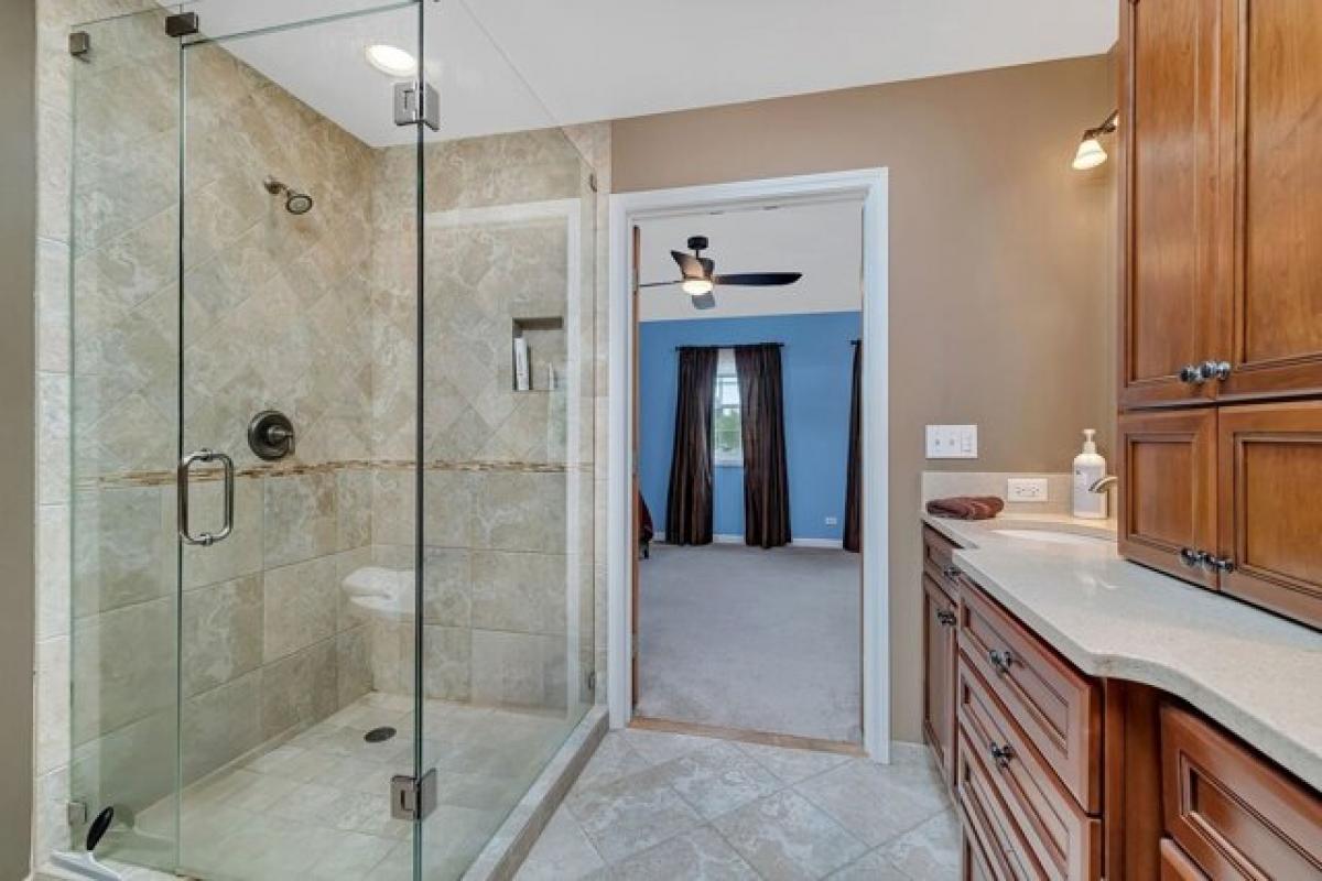 4 bedrooms House in Naperville, USA No. 392831