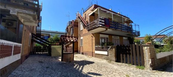 4 bedrooms Apartment in Ardea, Italy No. 334092 2