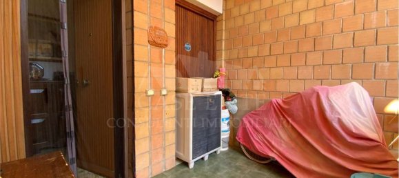 4 bedrooms Apartment in Ardea, Italy No. 334092 11