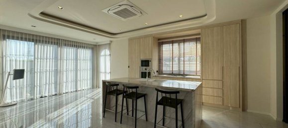 4 Schlafzimmer Haus in Pattaya, Thailand, Nr. 70727 8