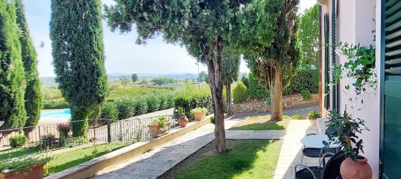 Дом с 4 спальнями в Сан Джиминьяно, Италия № 57376 12