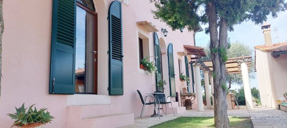 Дом с 4 спальнями в Сан Джиминьяно, Италия № 57376 11