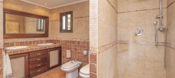 3 غرف نوم منزل في Marbella, Spain رقم 140105 10