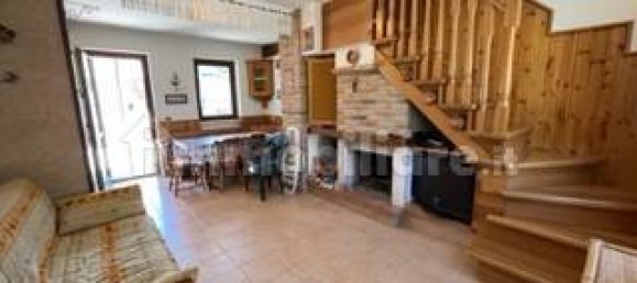 3 bedrooms House in Rocca di Mezzo, Italy No. 213942 6