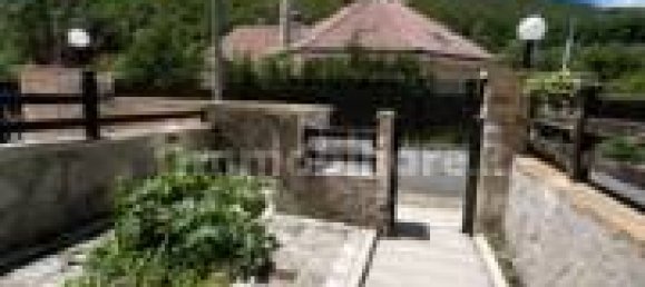 3 bedrooms House in Rocca di Mezzo, Italy No. 213942 4