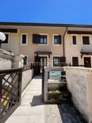 Дом с 3 спальнями в Рокка ди Медзо, Италия № 213942