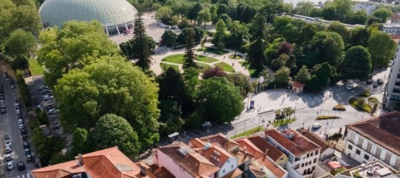 9 bedrooms Castles in Porto, Portugal No. 123460 3