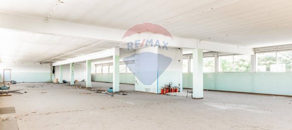 822m² Warehouse in Solbiate Arno, Italy No. 58251 12
