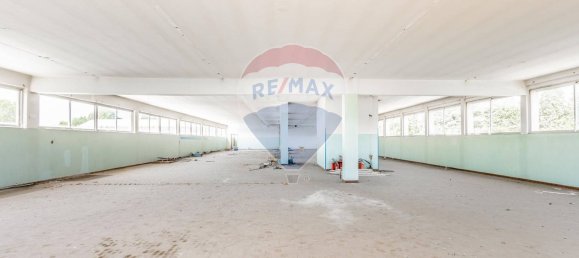 822m² Warehouse in Solbiate Arno, Italy No. 58251 11