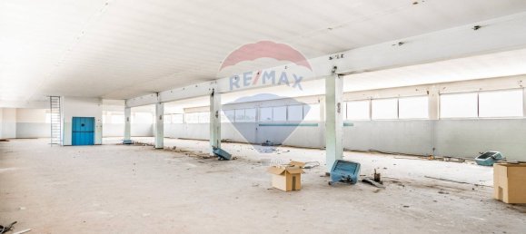 822m² Warehouse in Solbiate Arno, Italy No. 58251 14