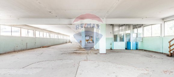 822m² Warehouse in Solbiate Arno, Italy No. 58251 8