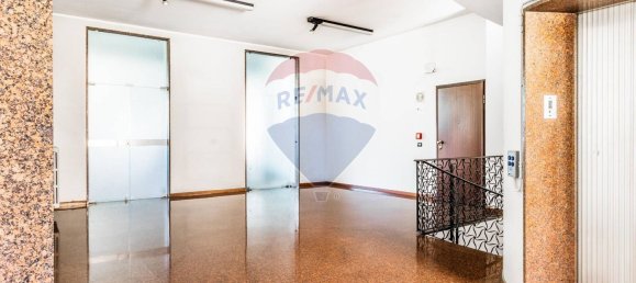 822m² Warehouse in Solbiate Arno, Italy No. 58251 18