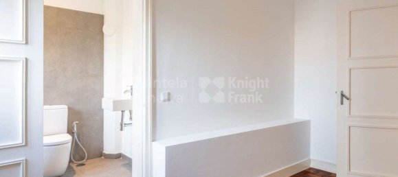 4 bedrooms Apartment in Lisbon, Portugal No. 90111 33