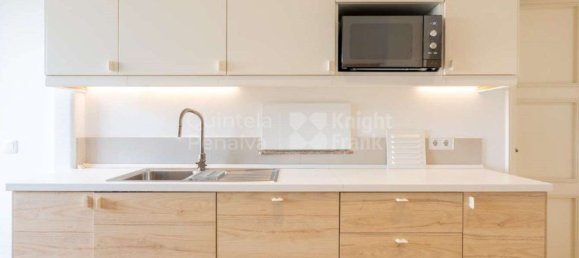 4 bedrooms Apartment in Lisbon, Portugal No. 90111 18