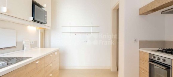 4 bedrooms Apartment in Lisbon, Portugal No. 90111 17