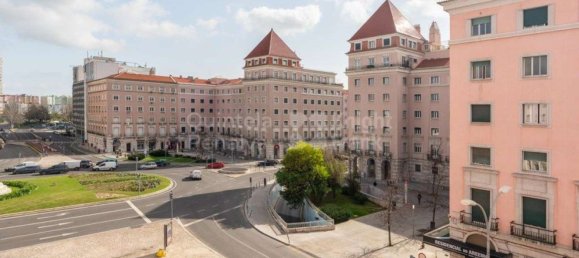 4 bedrooms Apartment in Lisbon, Portugal No. 90111 32