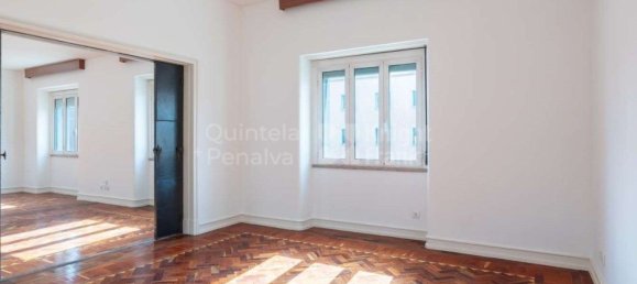 4 bedrooms Apartment in Lisbon, Portugal No. 90111 9