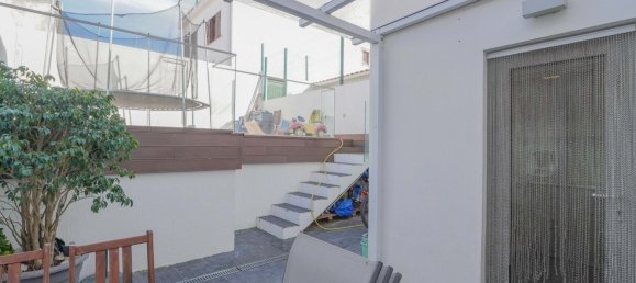 2 bedrooms Villa in Lisbon, Portugal No. 113043 3