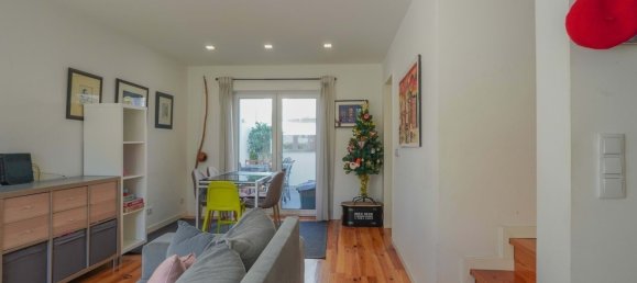 2 bedrooms Villa in Lisbon, Portugal No. 113043 6