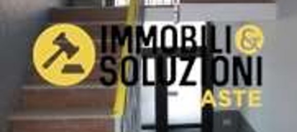 Квартира с 2 комнатами в Пьольтелло, Италия № 99858 4