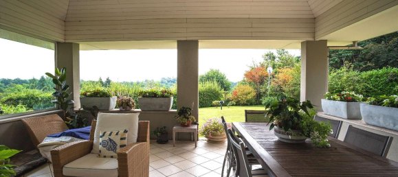 Villa de 7 divisões em Guanzate, Italy N.º 12828 5