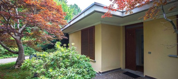 Villa de 7 divisões em Guanzate, Italy N.º 12828 41