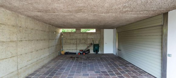 Villa de 7 divisões em Guanzate, Italy N.º 12828 20